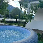 Blue Sky - Jacuzzi & Wine Ozici
