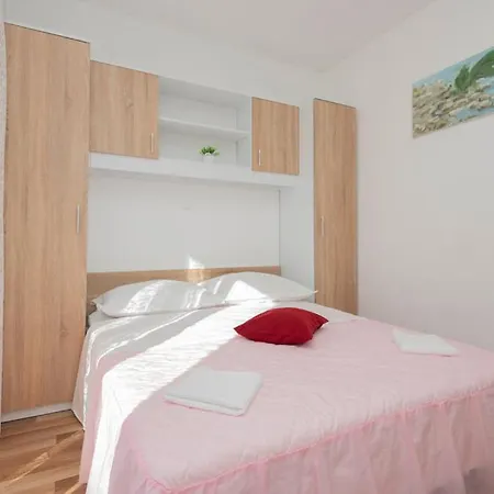 Blue Sky - Jacuzzi & Wine Alpstuga