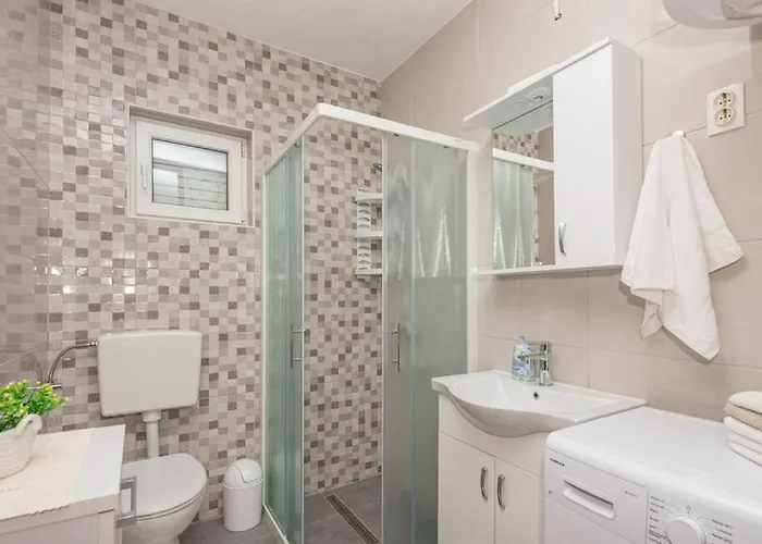 シャレー Blue Sky - Jacuzzi & Wine